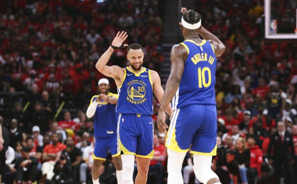 米涂配资 勇士创造黑七奇迹! NBA历史仅7次 首轮改为BO7后仅湖勇刺完成